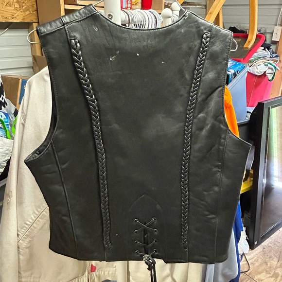 Biker’s Dream Apparel Black Leather Vest - Size Medium - Picture 3 of 3